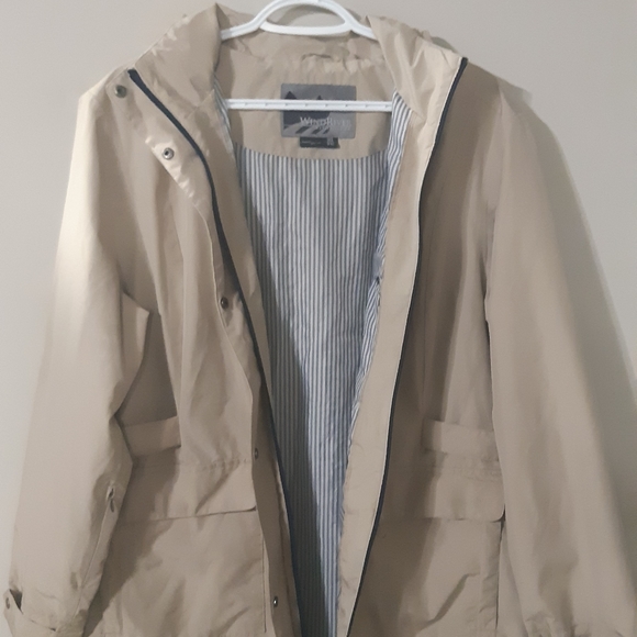 Jacket - Picture 2 of 3